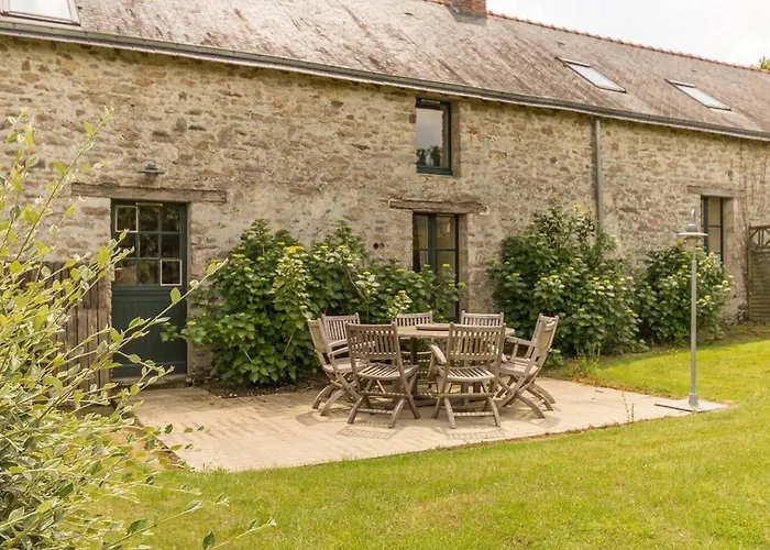 Holiday home Maison Bretonne